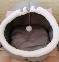 Load image into Gallery viewer, Cozy cave cat bed
